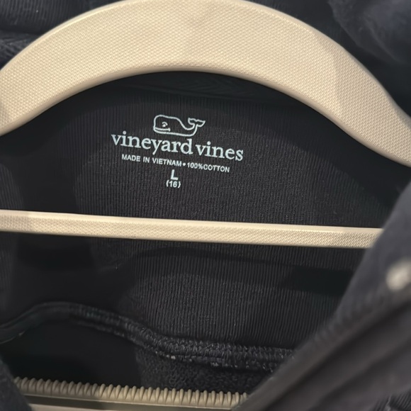 Vineyard Vines Boys Shep Shirt Pullover in navy size L (16) great condition - Picture 2 of 3